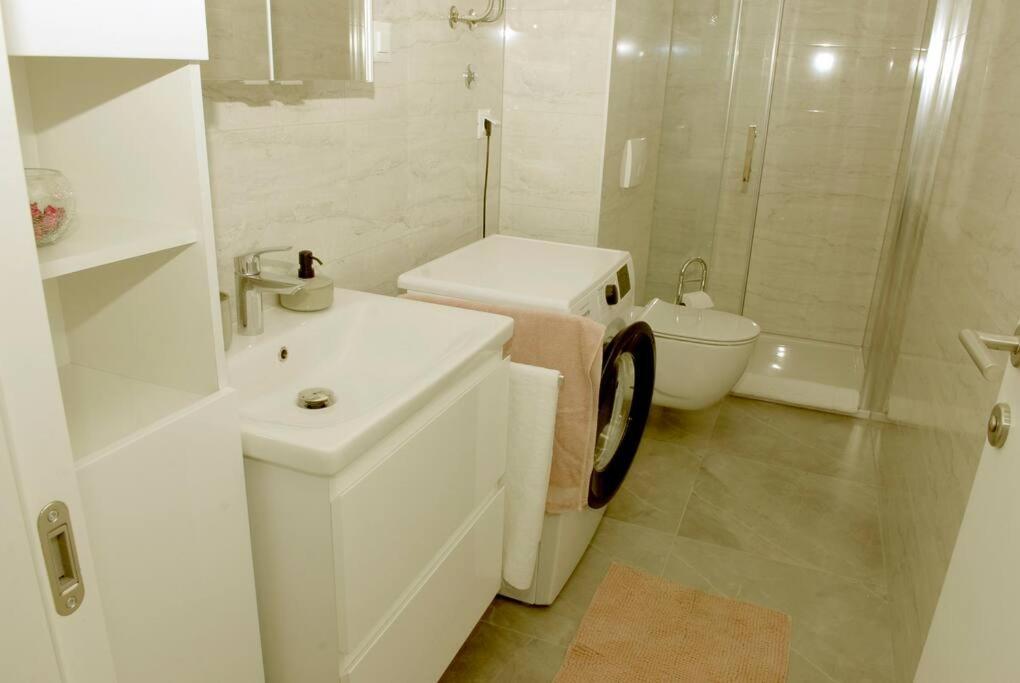 Camino Split - Apartment Near Mall Of Split Luaran gambar