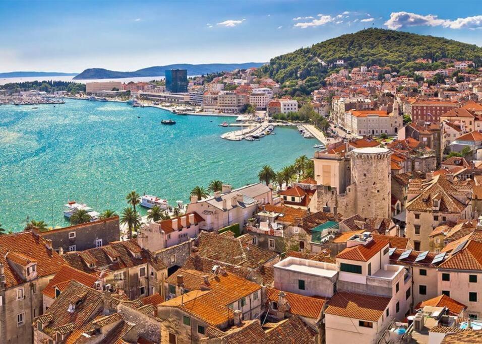 Camino Split - Apartment Near Mall Of Split Luaran gambar